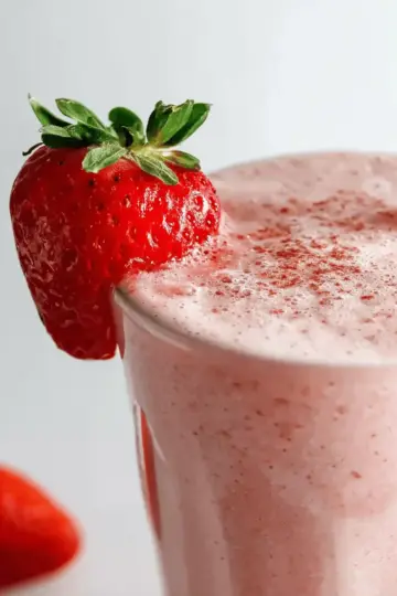Strawberry Banana Protein Smoothie