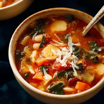 Classic Minestrone Soup