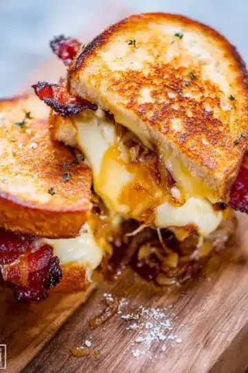 Bacon Grilled Cheese Sandwich with Caramelized Onions