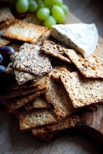 Easy Sourdough Discard Crackers