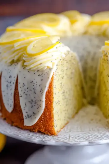 Lemon Poppyseed Cake