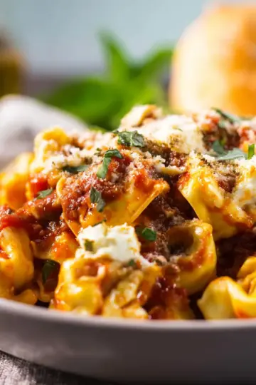 Crockpot Million Dollar Tortellini