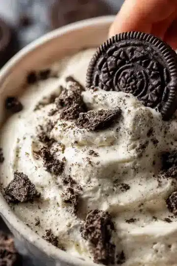 Cookies and Cream Protein Fluff Yogurt