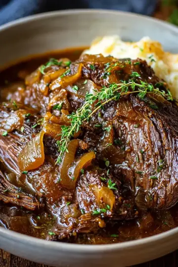 Melt-in-Your-Mouth French Onion Braised Chuck Roast Recipe