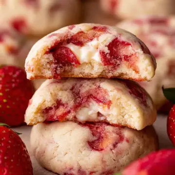 Strawberry Cheesecake Cookies